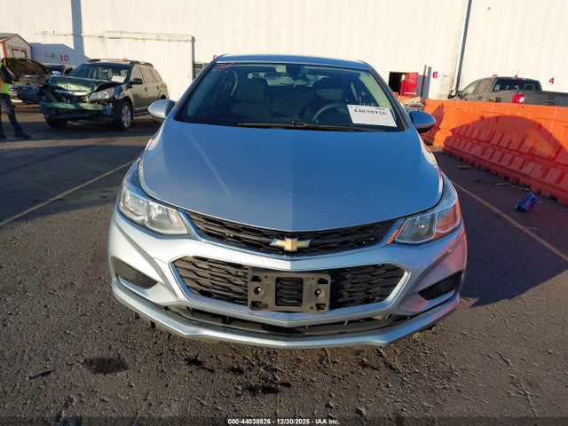 1G1BC5SM1J7143148 Chevrolet Cruze Ls Auto