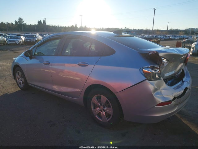 1G1BC5SM1J7143148 Chevrolet Cruze Ls Auto