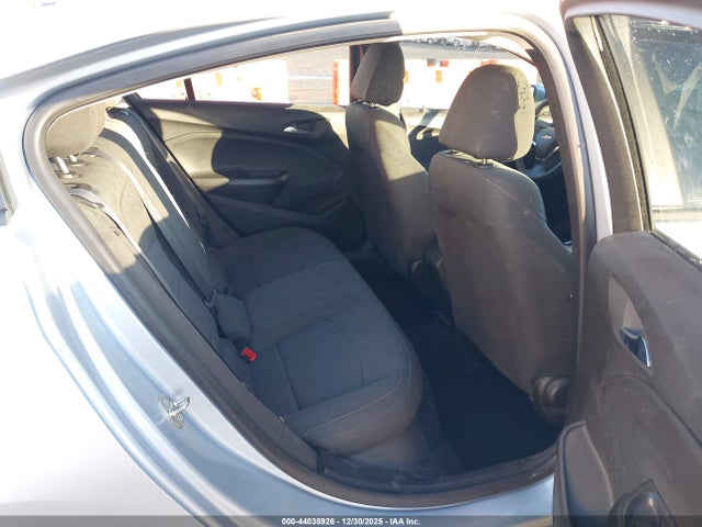 1G1BC5SM1J7143148 Chevrolet Cruze Ls Auto