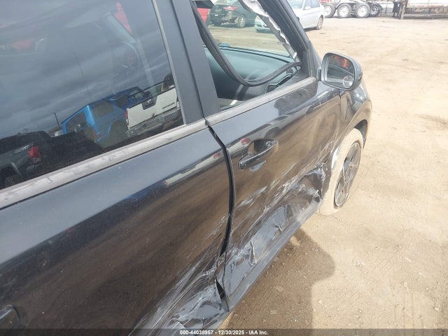 KNDJ33AU1P7852566 KIA SOUL EX
