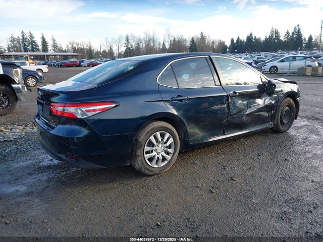 4T1B31HK0JU502699 Toyota Camry Hybrid Le