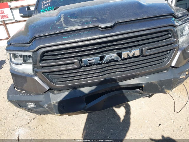 Продаж на аукціоні авто 2022 Ram 1500 Laramie  4x2 5'7 Box, vin: 1C6RREJT1NN398372, номер лоту: 44039002