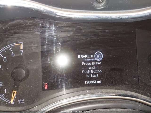 2017 JEEP GRAND CHEROKEE 1C4RJFBG2HC882980 Photo 6