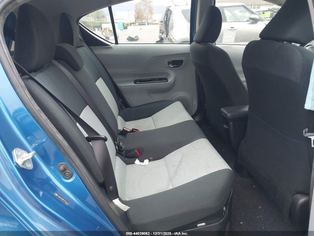 JTDKDTB39E1561112 Toyota PRIUS C