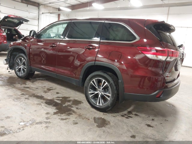 Продаж на аукціоні авто 2019 Toyota Highlander Le Plus, vin: 5TDBZRFH7KS994453, номер лоту: 44039063