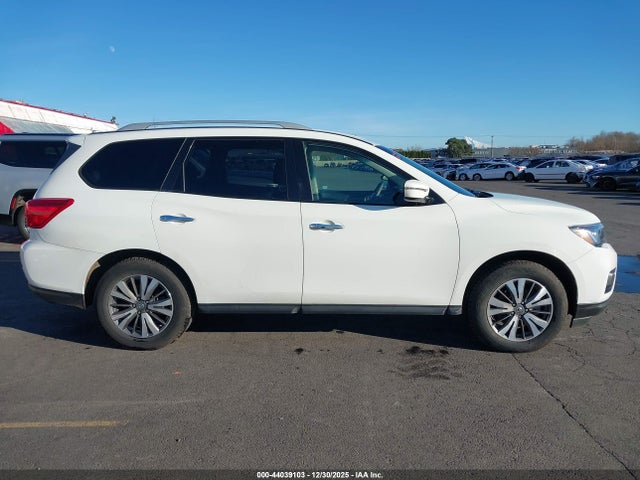 Nissan Pathfinder Sv 2017 5N1DR2MM9HC658339 Image 8