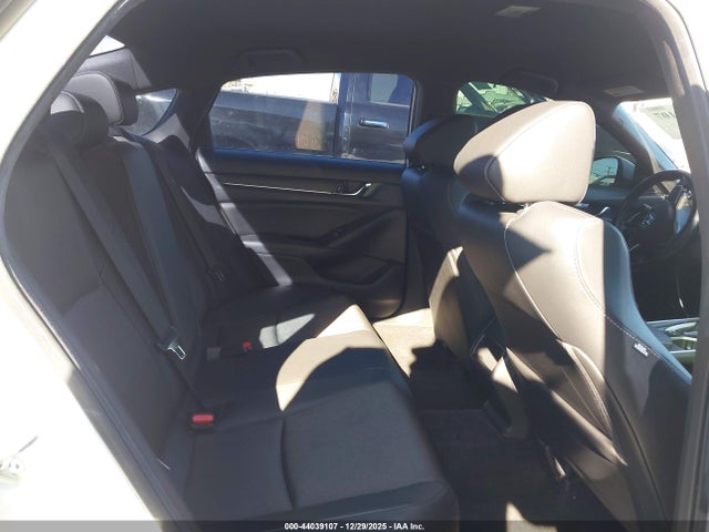 1HGCV1F36LA031565 Honda Accord Sport