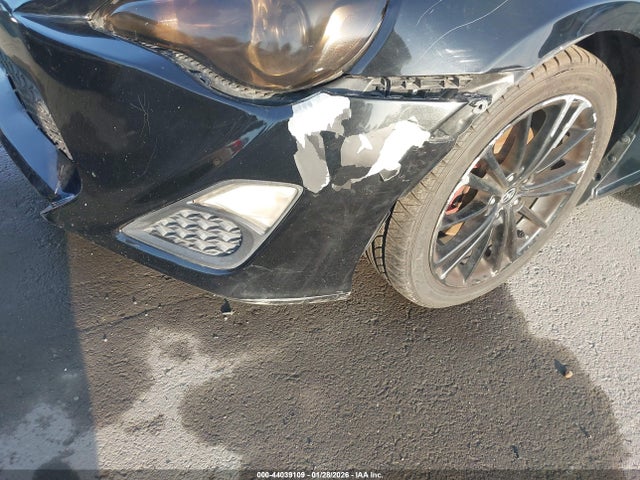 JF1ZNAA18G8709492 Scion FR-S
