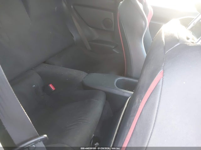 JF1ZNAA18G8709492 Scion FR-S