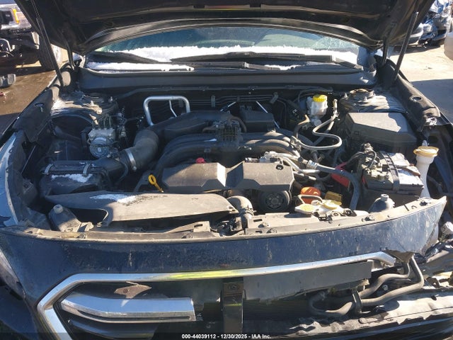 Subaru Outback 2.5i Premium 2018 4S4BSAFC8J3279767 Image 10