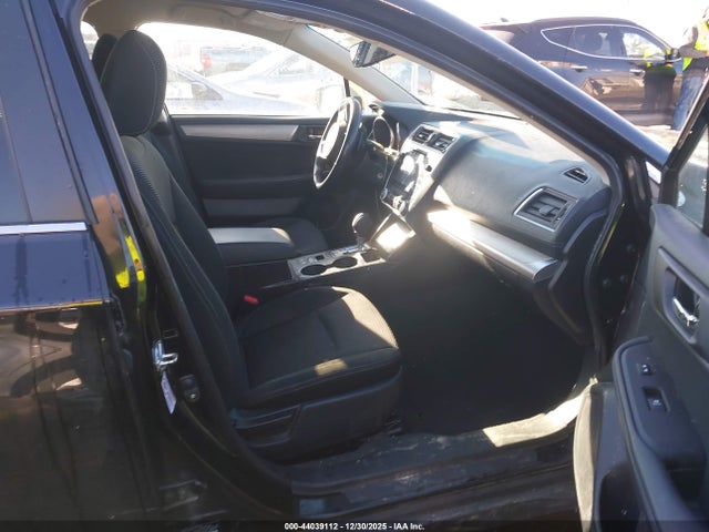 Subaru Outback 2.5i Premium 2018 4S4BSAFC8J3279767 Image 5
