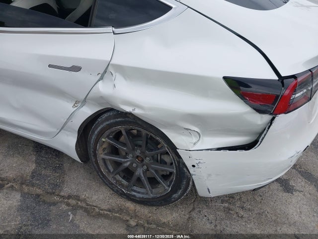 Tesla Model 3 Long Range/mid Range/standard Range/standard Range Plus 2019 5YJ3E1EA2KF509288 Image 18
