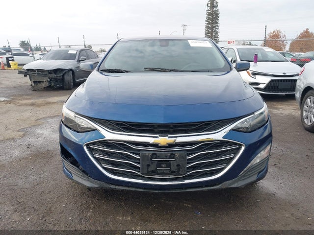 1G1ZD5ST1KF167556 Chevrolet MALIBU LT