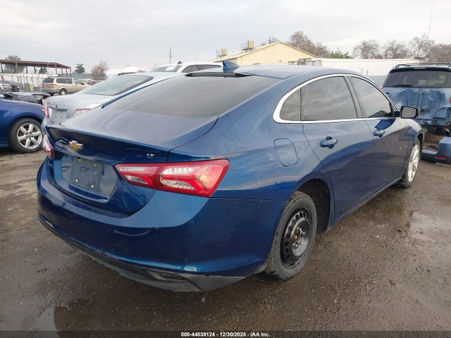 1G1ZD5ST1KF167556 Chevrolet MALIBU LT