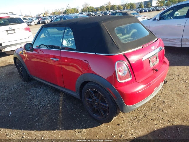 2013 MINI CONVERTIBLE WMWZN3C55DT568277 Photo 2