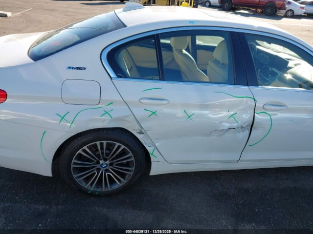 2019 BMW 530E WBAJA9C58KB388709 Photo 5