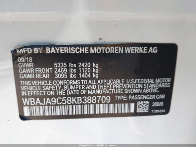 2019 BMW 530E WBAJA9C58KB388709 Photo 8