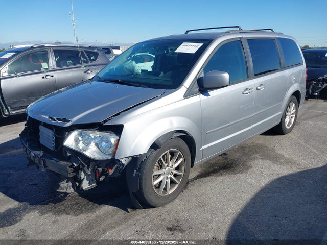 2C4RDGCG3FR632308 Dodge Grand Caravan Sxt
