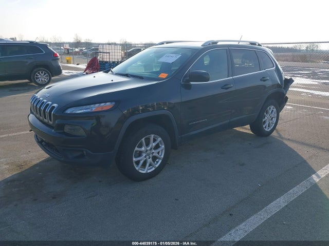 1C4PJMCS8FW642035 Jeep Cherokee Latitude