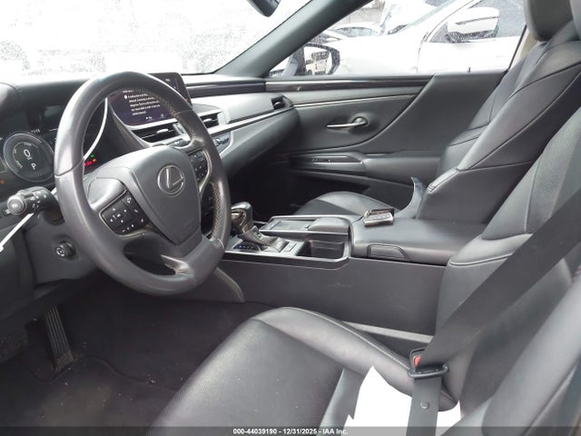 Lexus ES 300H 2021 58ADA1C11MU006403 Image 31
