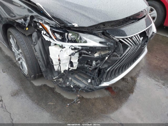 Lexus ES 300H 2021 58ADA1C11MU006403 Image 34