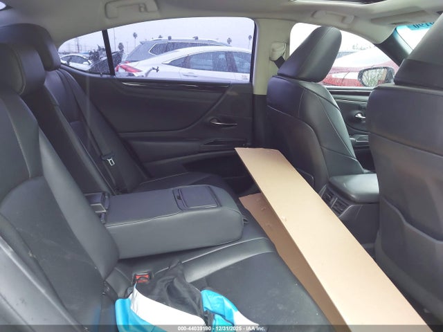 Lexus ES 300H 2021 58ADA1C11MU006403 Image 21