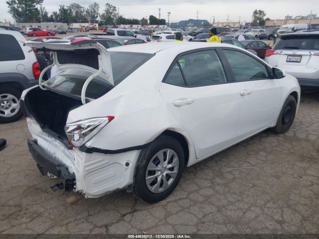 2015 TOYOTA COROLLA 5YFBURHE0FP313713 Photo 3