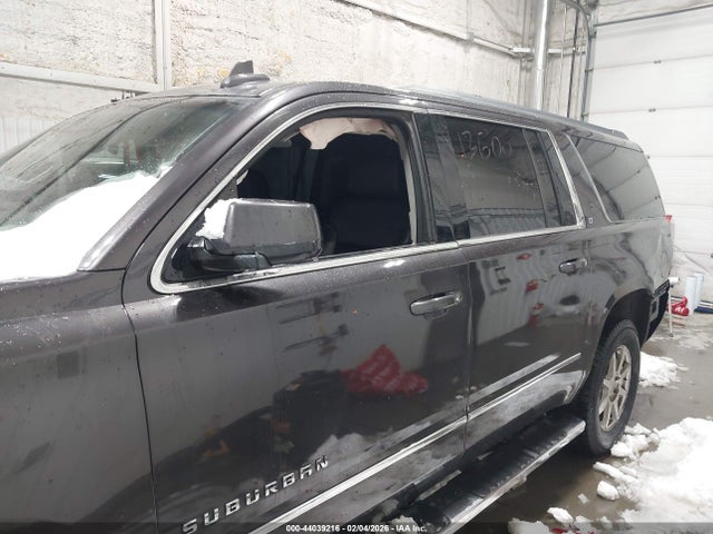 Chevrolet Suburban Lt 2017 1GNSCHKC5HR372499 Image 18