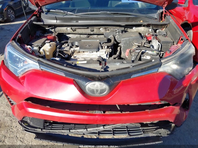 2017 TOYOTA RAV4 JTMZFREV9HJ120142 Photo 9