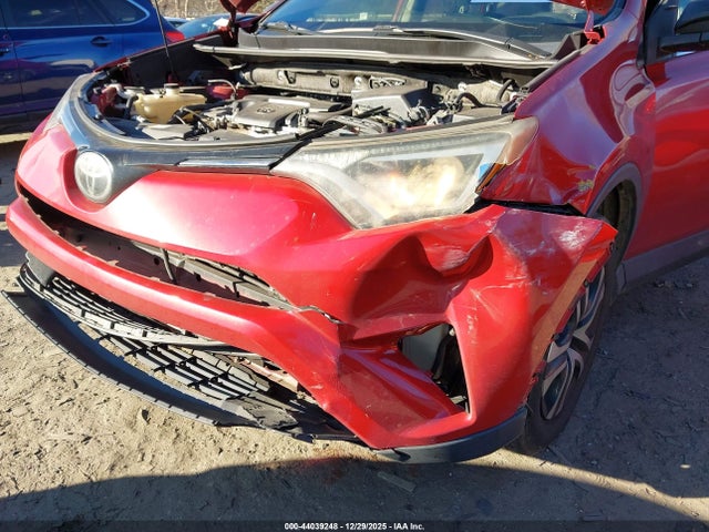 2017 TOYOTA RAV4 JTMZFREV9HJ120142 Photo 5