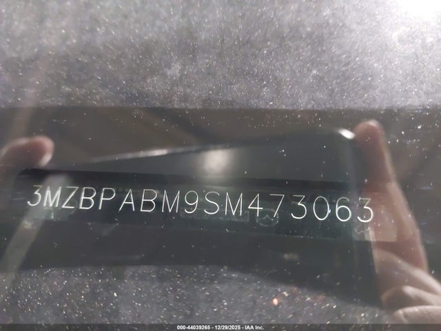 Mazda Mazda3 2.5 S Select Sport 2025 3MZBPABM9SM473063 Image 9