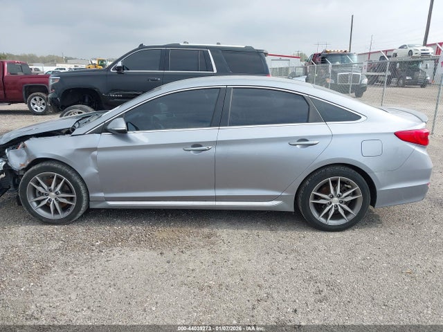 Aukcja sprzedaży 2017 Hyundai Sonata Sport 2.0t, vin: 5NPE34AB9HH471955, numer aukcji: 44039273