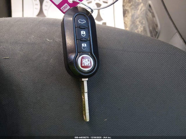 2015 FIAT 500 3C3CFFAR8FT603449 Photo 10