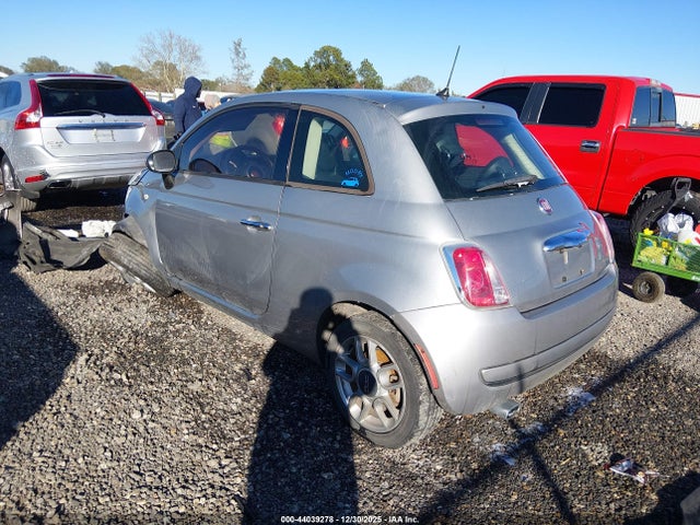 2015 FIAT 500 3C3CFFAR8FT603449 Photo 2