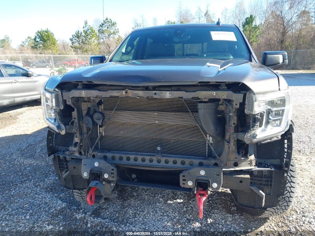 1GTP9EEL1KZ322679 GMC Sierra 1500 At4