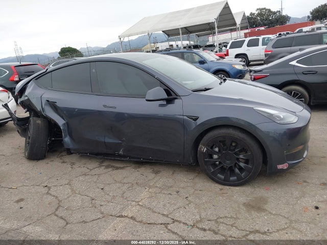7SAYGDEE9PF960362 Tesla Model Y Awd/long Range Dual Motor All-wheel Drive