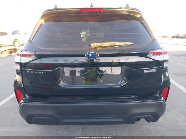Subaru Forester Premium Hybrid 2025 JF2SLSED1SH423702 Image 16