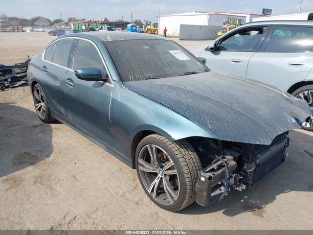 Продажа на аукционе авто 2021 Bmw 330i, vin: 3MW5R1J01M8B62017, номер лота: 44039322
