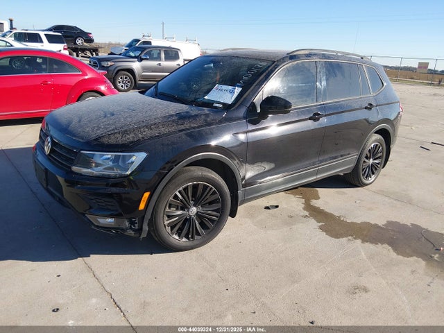 3VV3B7AX3KM100171 Volkswagen Tiguan