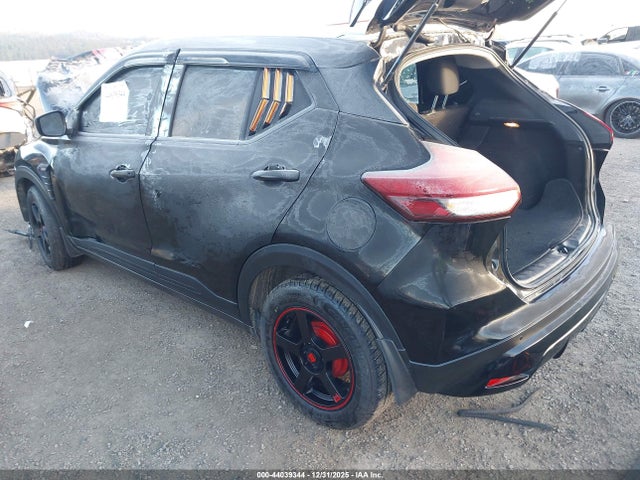3N1CP5BV0SL477728 Nissan Kicks Play S
