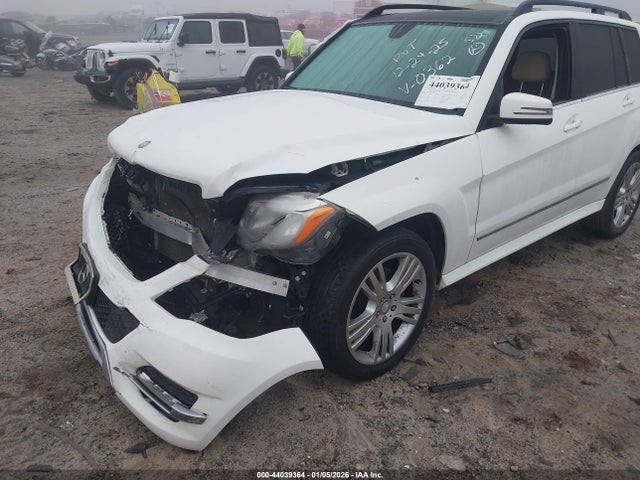 WDCGG8JB3FG440362 Mercedes-Benz Glk 350 4matic