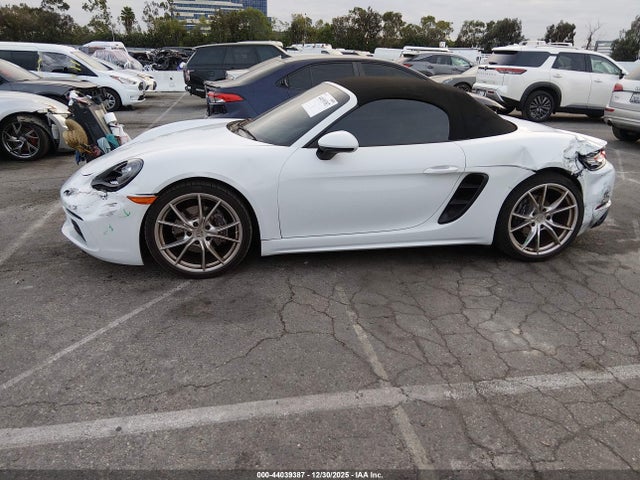 Porsche 718 Boxster 2019 WP0CA2A80KS210969 Image 14