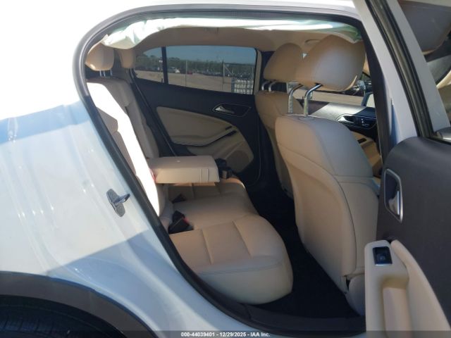2019 MERCEDES-BENZ GLA 250 WDCTG4EB2KJ552150 Photo 7