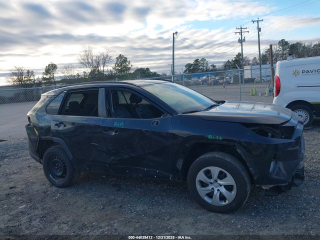 2T3G1RFV1LW088429 Toyota RAV4 LE