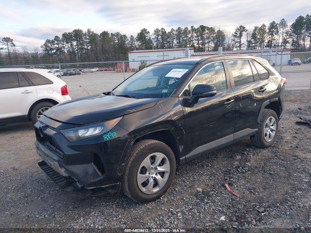 2T3G1RFV1LW088429 Toyota RAV4 LE