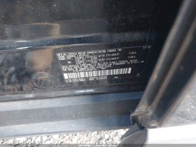 2T3G1RFV1LW088429 Toyota RAV4 LE