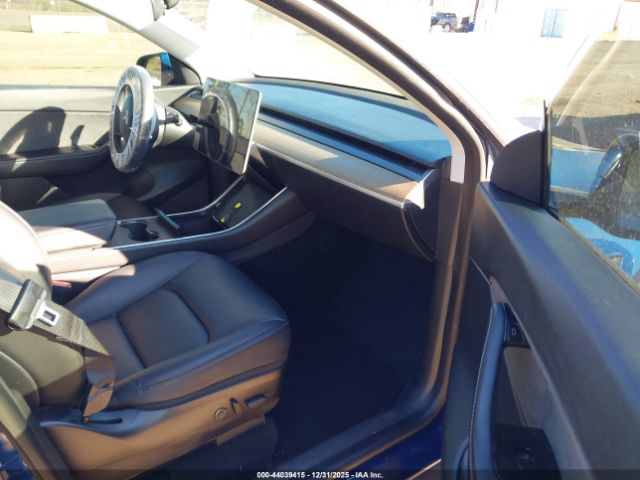 2021 TESLA MODEL Y 5YJYGDEE4MF108199 Photo 4