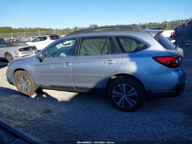 4S4BSANC8J3309447 Subaru Outback 2.5i Limited
