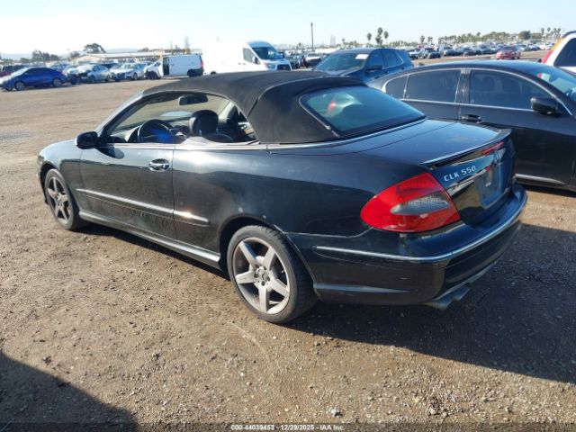 2007 MERCEDES-BENZ CLK 550 WDBTK72FX7T076267 Photo 2