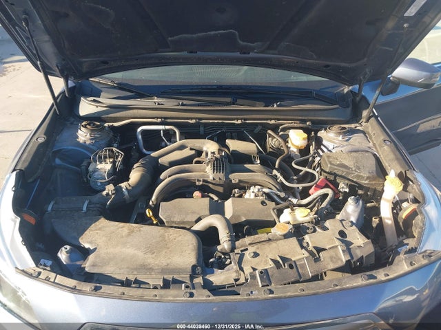 44039460 :رقم المزاد ، 4S4BSANC6H3381242 vin ، 2017 Subaru Outback 2.5i Limited مزاد بيع